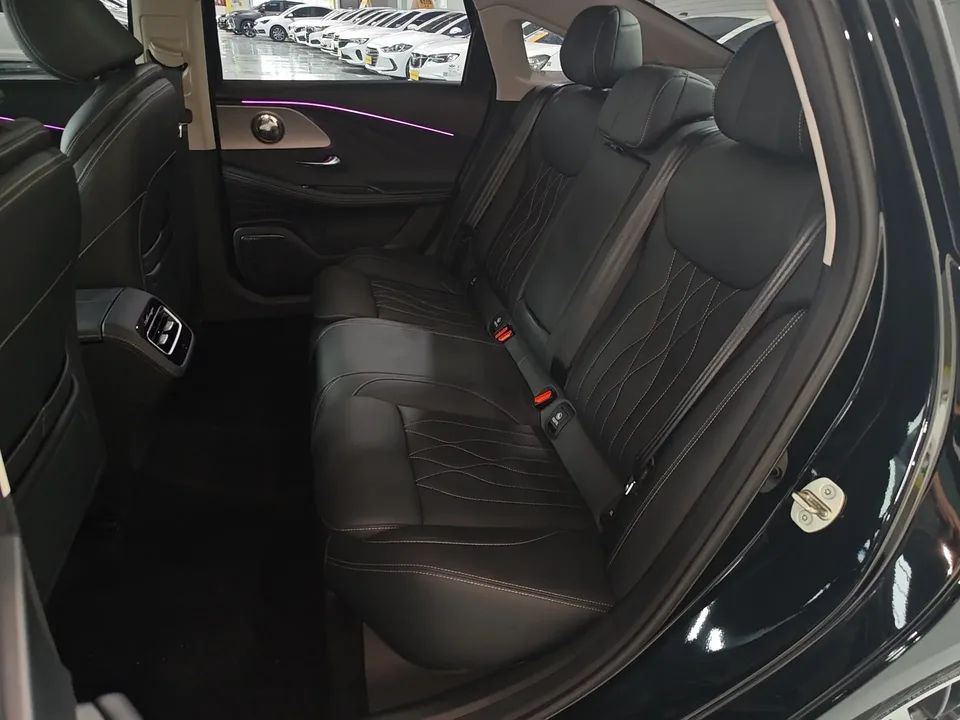 Chery Arrizo 8 Arrizo 8 2025 1.6TGDI DCT 2025 — thumbnail 3