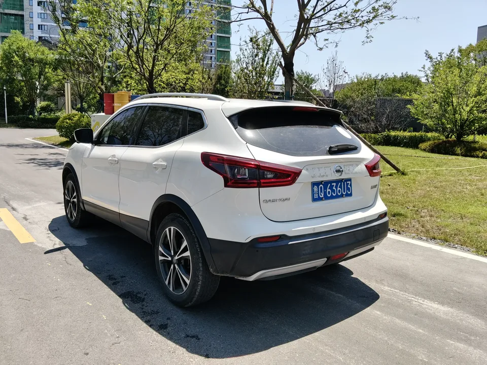 Nissan Qashqai Qashqai 2022 2.0L XV Prem. Deluxe Edition 2022 — thumbnail 4