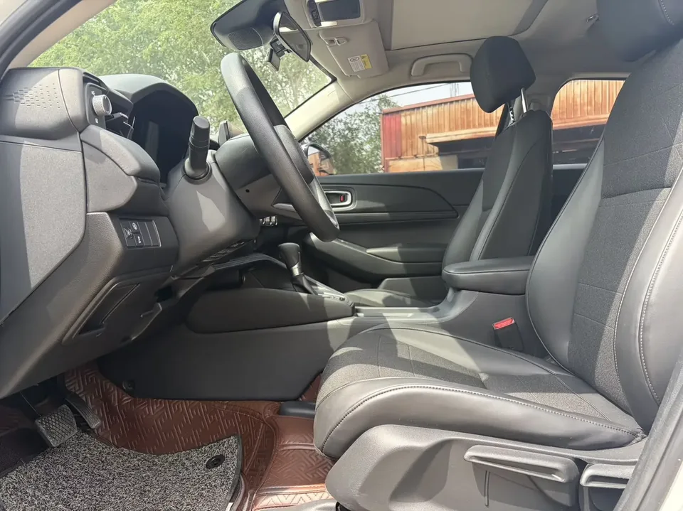 Honda VEZEL Binzhi 2023 1.5L CVT Technology Edition 2024 — thumbnail 3
