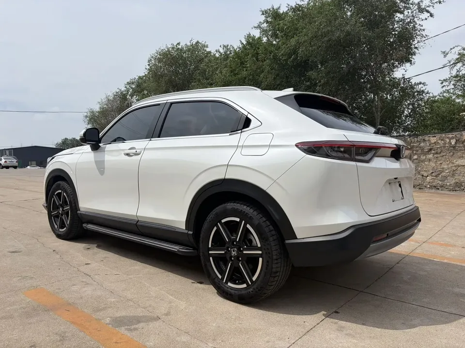 Honda VEZEL Binzhi 2023 1.5L CVT Technology Edition 2024 — thumbnail 4