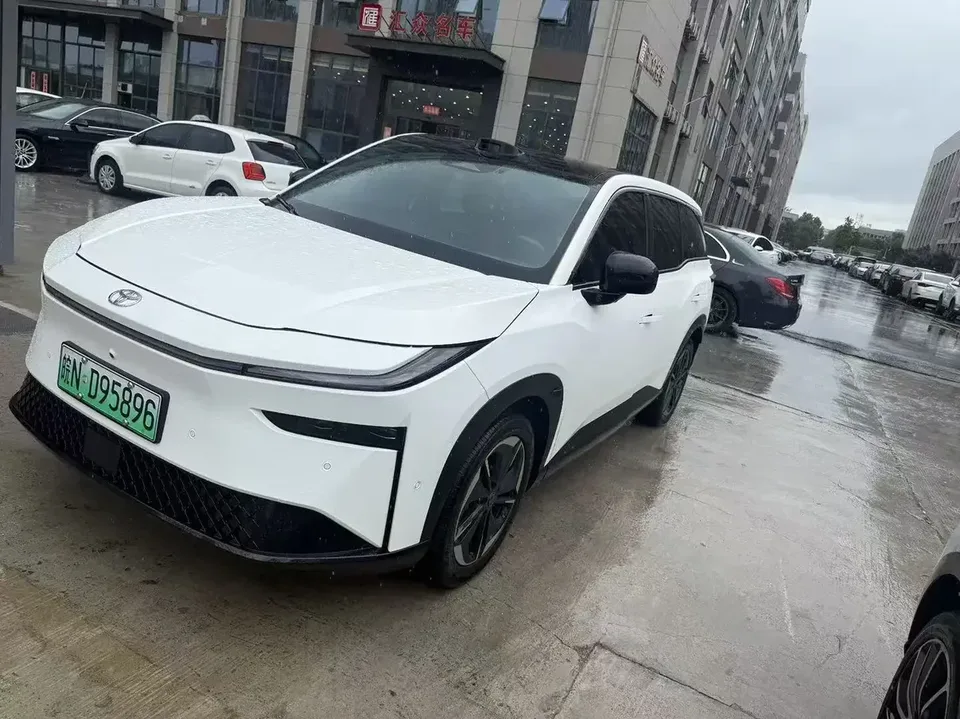 Toyota Bozhi 3X Bozhi 3X 2025 520 Pro+ LiDAR Edition 2025 — photo 1, buy with delivery to Moscow