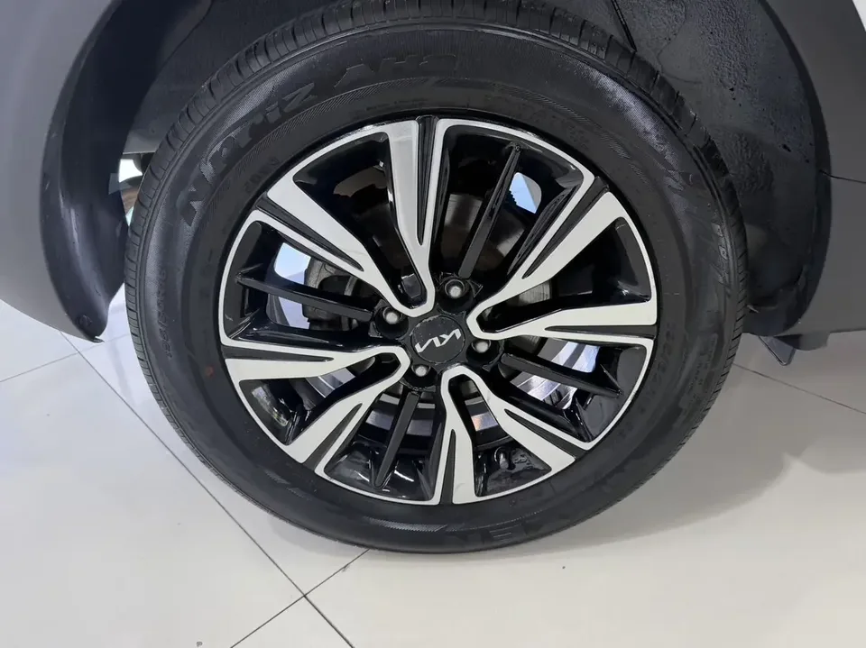 Kia KX1 Yipao 2021 1.4L CVT Fun Sunroof Model 2022 — thumbnail 3