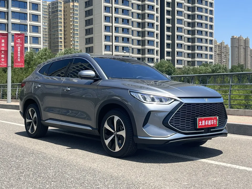 BYD Song PLUS DM Song PLUS DM 2021 DM-i 51KM 2WD Premium Edition 2022 — photo 1, buy with delivery to Moscow