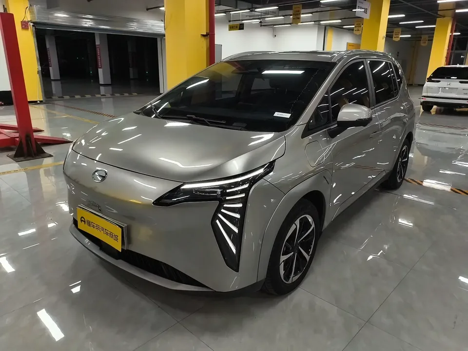 AION Y AION Y 2023 AION Y Younger Star Edition 2023 — photo 1, buy with delivery to Moscow