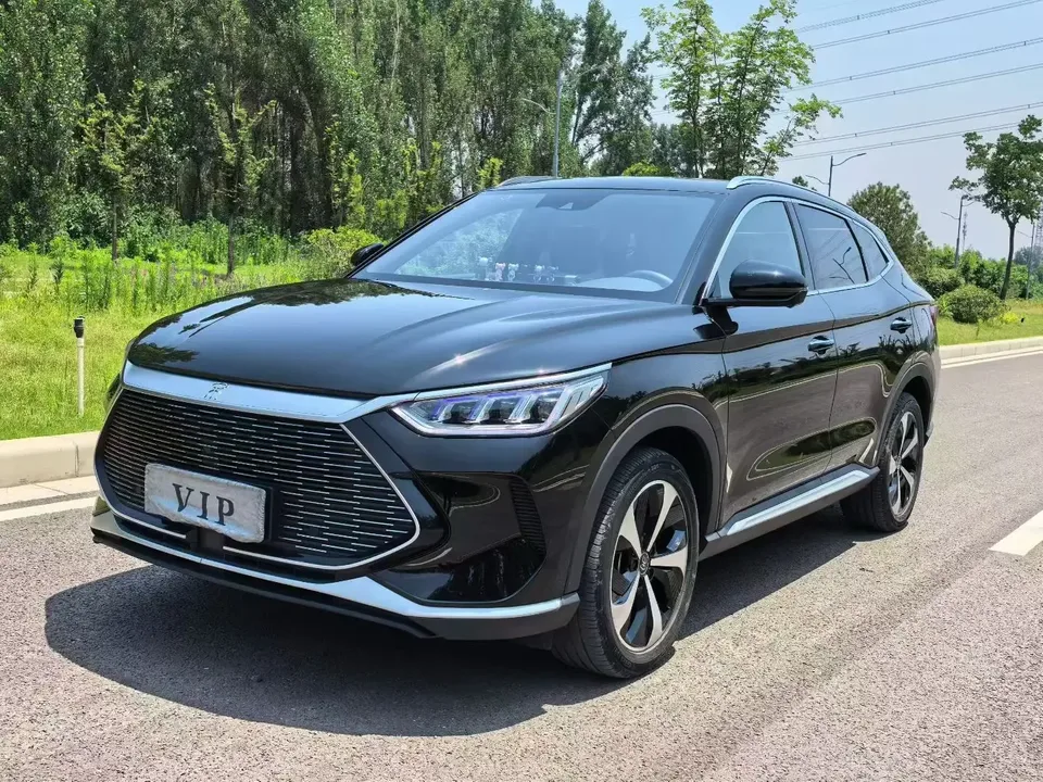 BYD Song PLUS DM Song PLUS DM 2021 DM-i 110KM 2WD Flagship PLUS 2022 — photo 1, buy with delivery to Moscow
