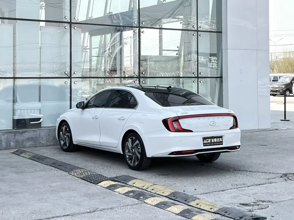 Hyundai Famous pictures famous pictures 2021 270TGDi DCT Flagship TOP 2022 — thumbnail 2