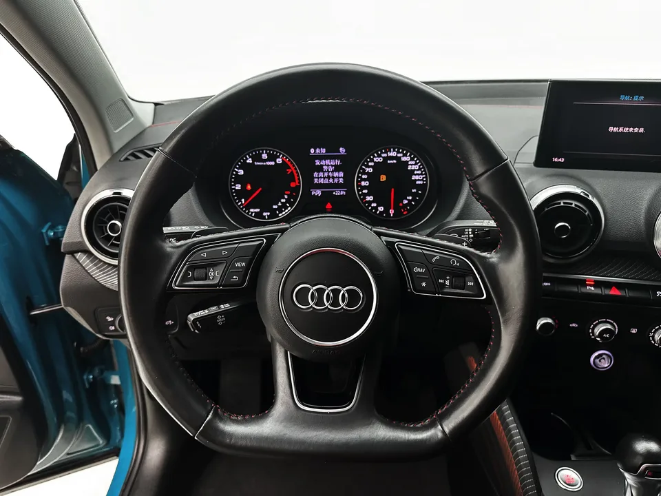 Audi Q2L Audi Q2L 2022 35 TFSI Progressive Dynamic 2022 — thumbnail 5
