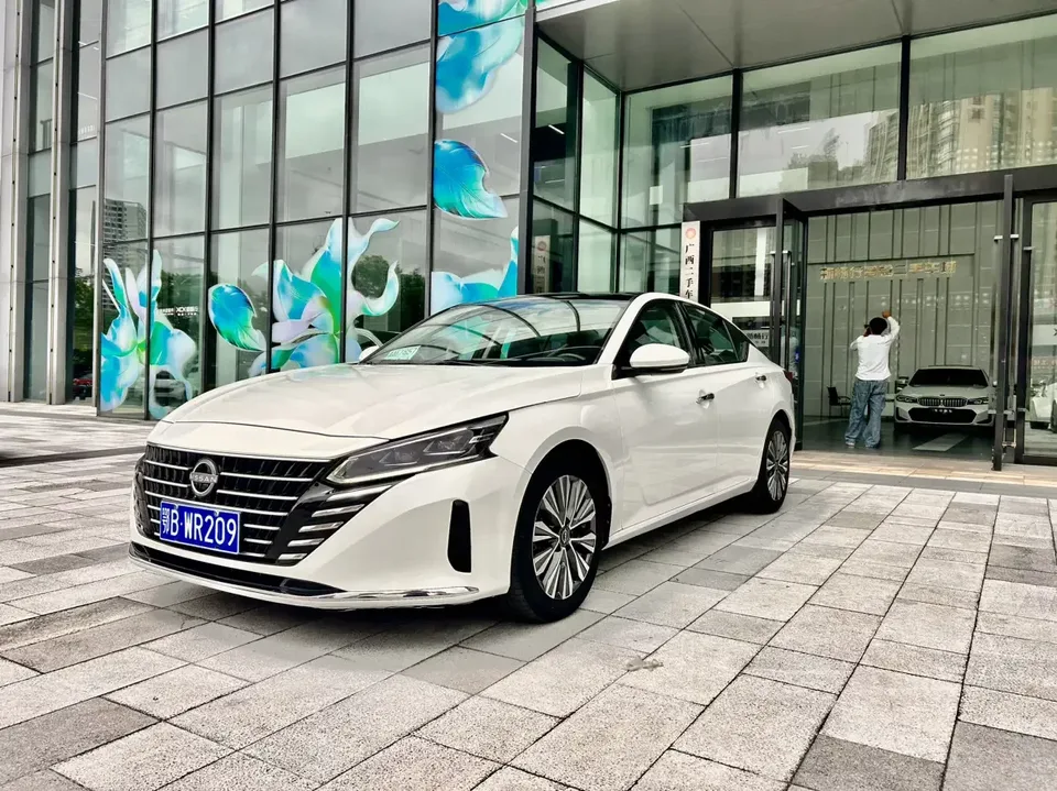 Nissan Altima Sound of nature 2022 2.0L XL-TLS Enjoy Edition 2023 — photo 1, buy with delivery to Moscow