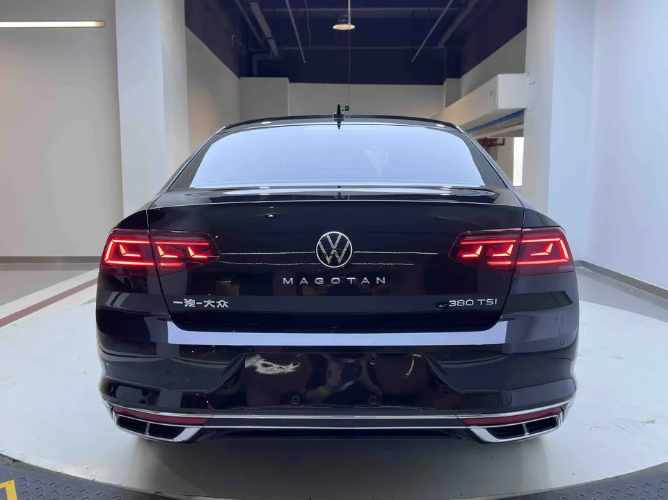 Volkswagen Magotan Magotan 2023 2 millionth anniversary edition 280TSI DSG comfort model 2025 — thumbnail 2