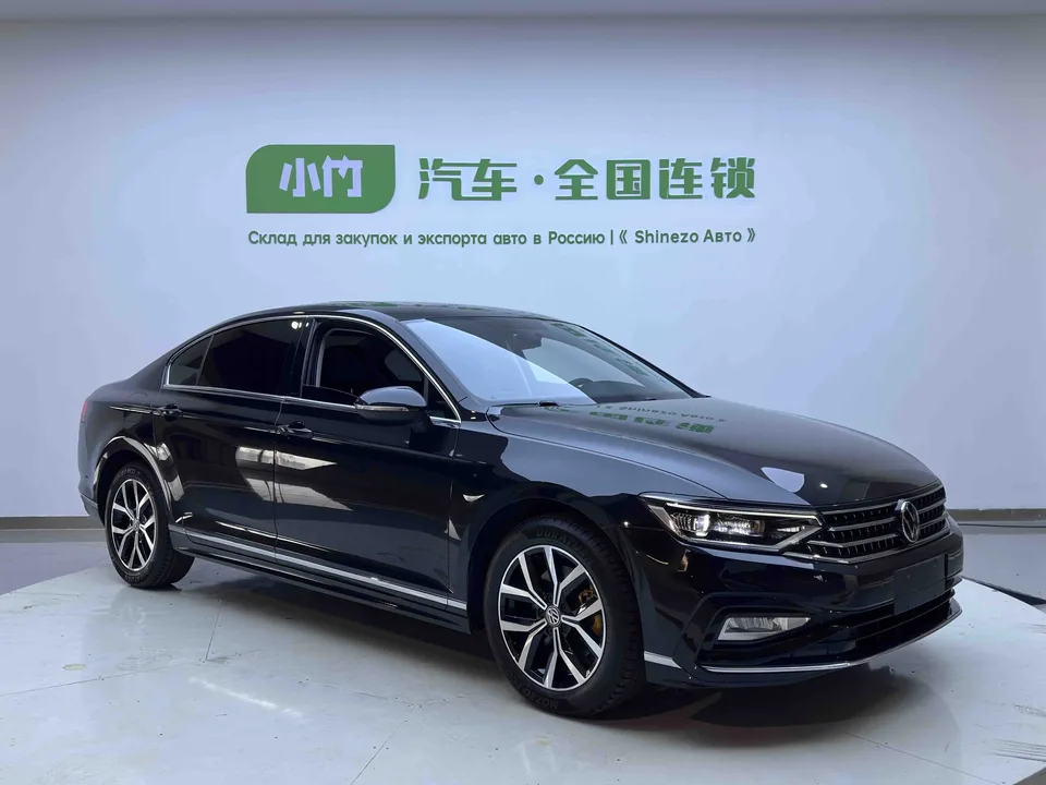 Volkswagen Magotan Magotan 2023 2 millionth anniversary edition 280TSI DSG comfort model 2025 — photo 1, buy with delivery to Moscow