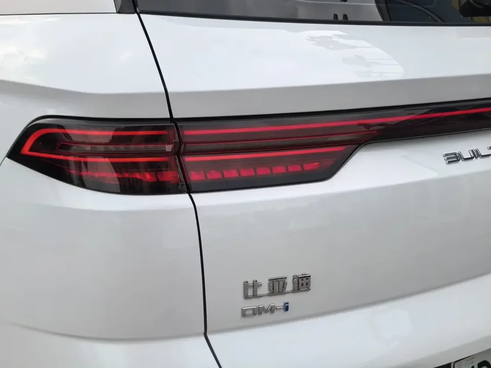 BYD Song Pro DM Song Pro DM 2023 DM-i Champion Edition 71km Exceeding Type 2024 — thumbnail 3