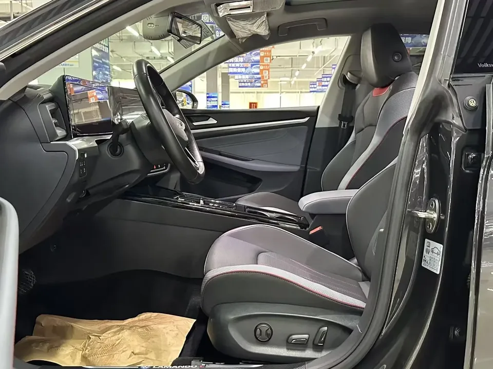 Volkswagen Lamando Lingdu 2022 Lingdu L 280TSI DSG Hot Edition 2022 — thumbnail 3