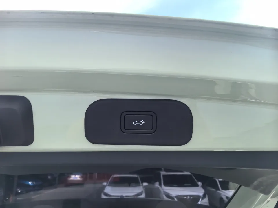 Geely Star Wish Star Wish 2025 UP 410km Explorer Edition 2024 — thumbnail 3