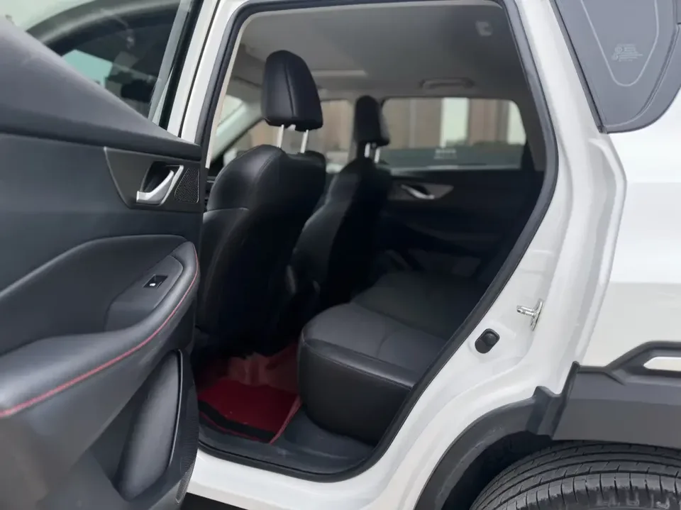Changan CS35 Plus Changan CS35 PLUS 2023 Enjoyable Edition Blue Whale NE 1.4T DCT Luxury Edition 2024 — thumbnail 4