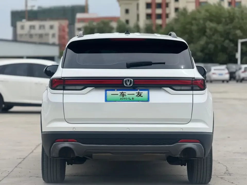 Changan CS35 Plus Changan CS35 PLUS 2023 Enjoyable Edition Blue Whale NE 1.4T DCT Luxury Edition 2024 — thumbnail 5