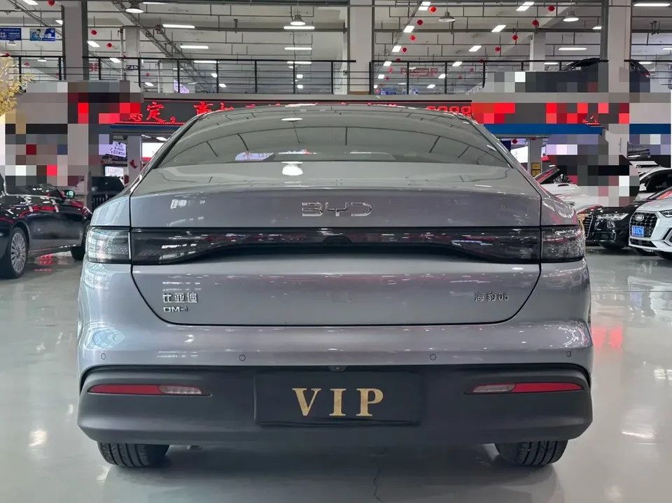 BYD Seal 05DM Seal 05DM 2026 DM-i 128KM Luxury 2025 — thumbnail 2