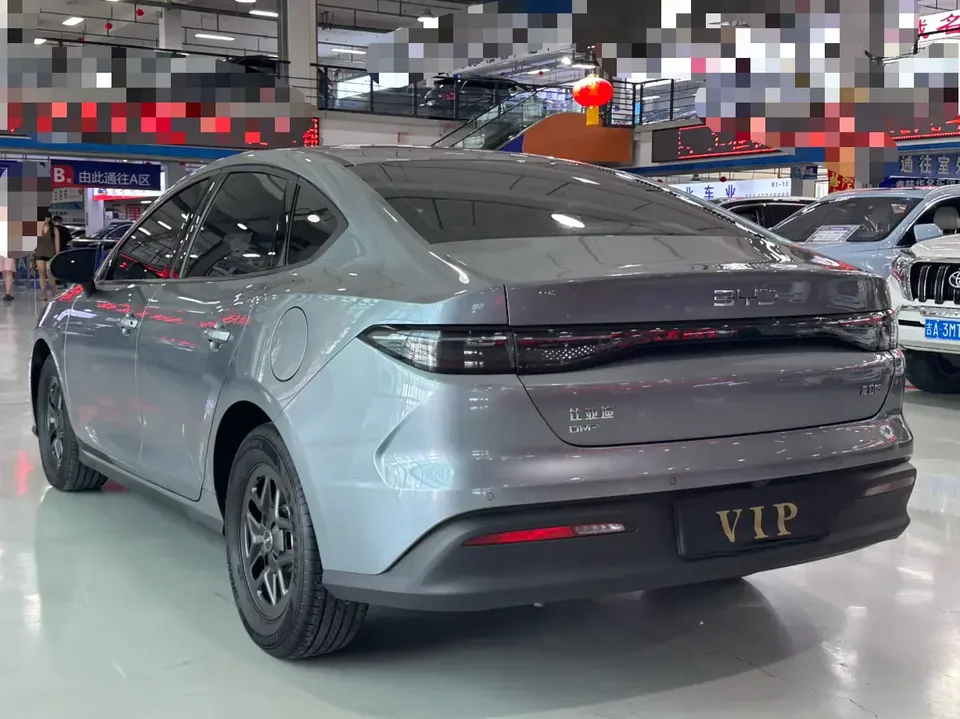 BYD Seal 05DM Seal 05DM 2026 DM-i 128KM Luxury 2025 — thumbnail 4