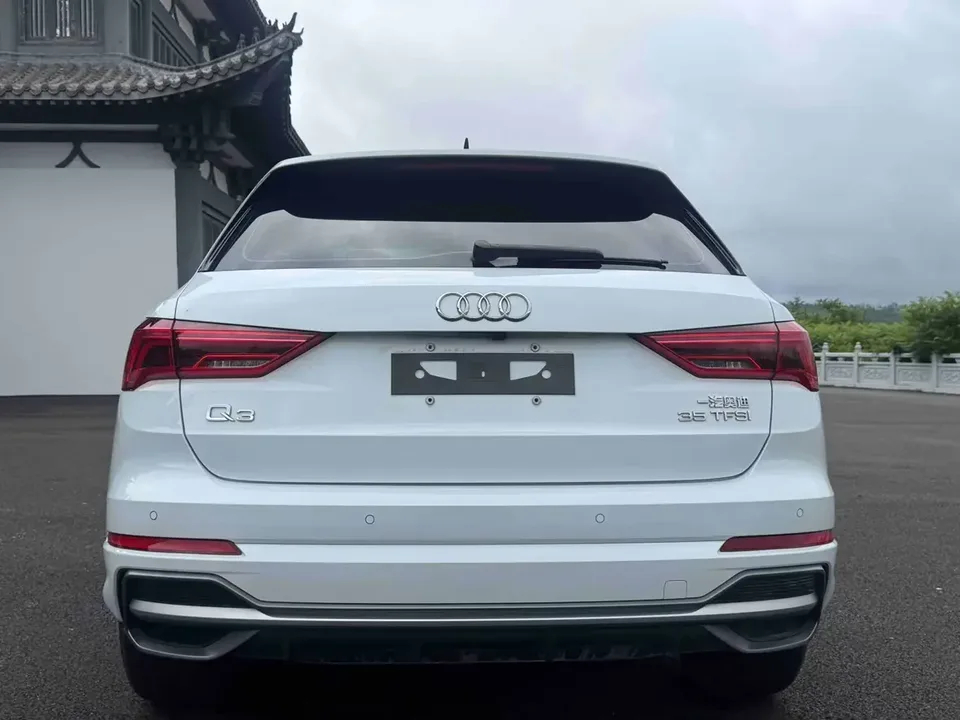 Audi Q3 Audi Q3 2022 35 TFSI Stylish Dynamic 2022 — thumbnail 2