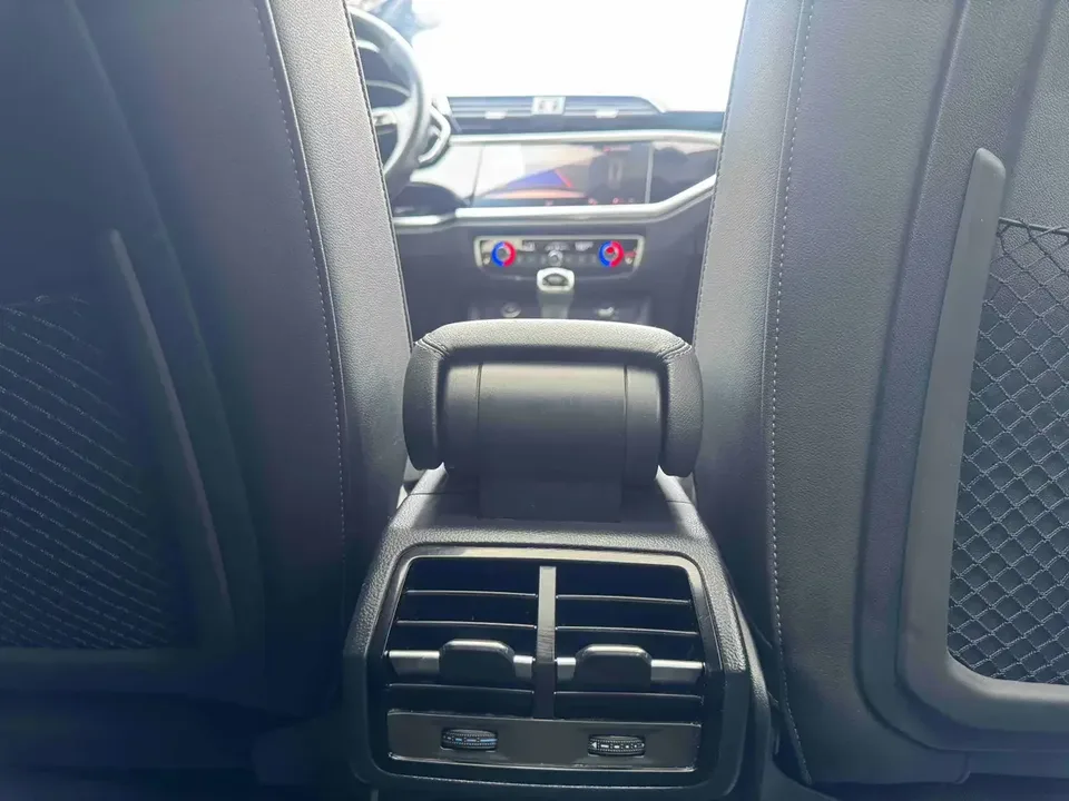 Audi Q3 Audi Q3 2022 35 TFSI Stylish Dynamic 2022 — thumbnail 4