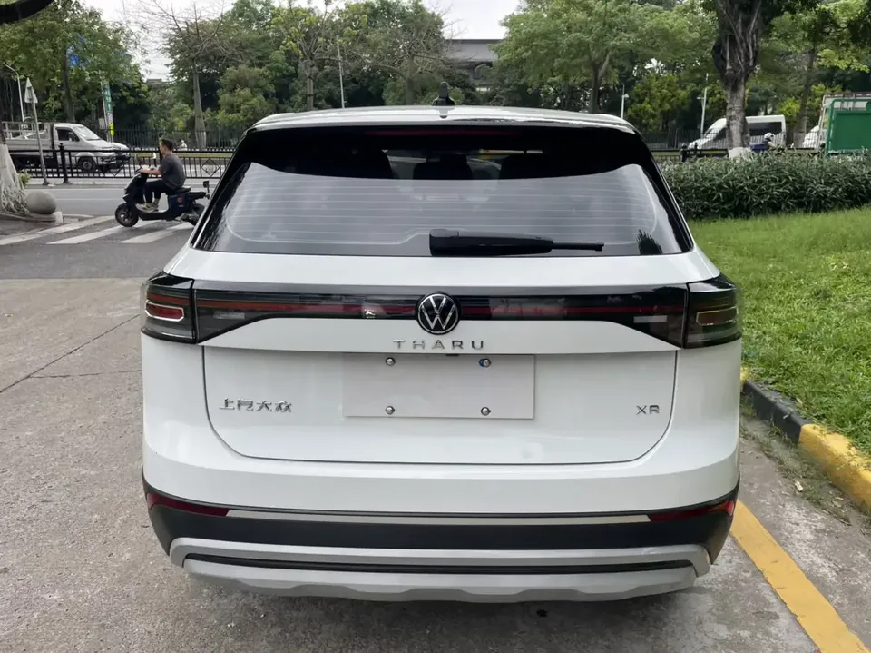 Volkswagen Tharu tuyue 2025 New 1.5L Ruijin Edition 2025 — thumbnail 2