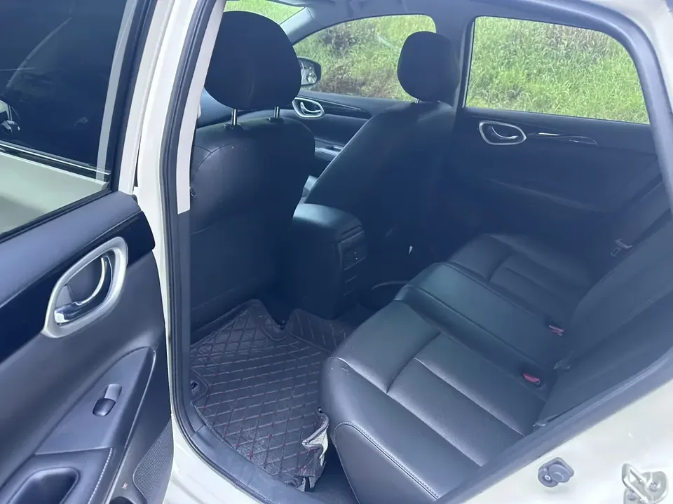 Nissan Sylphy Sylphy 2022 Classic 1.6 XE CVT Comfort Edition 2023 — thumbnail 5