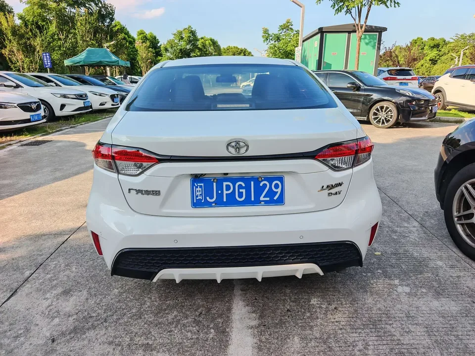 Toyota Levin Lei Ling 2022 185T CVT Sports Edition 2022 — thumbnail 4