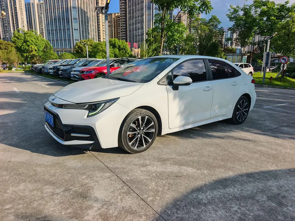Toyota Levin Lei Ling 2022 185T CVT Sports Edition 2022 — photo 1, buy with delivery to Moscow