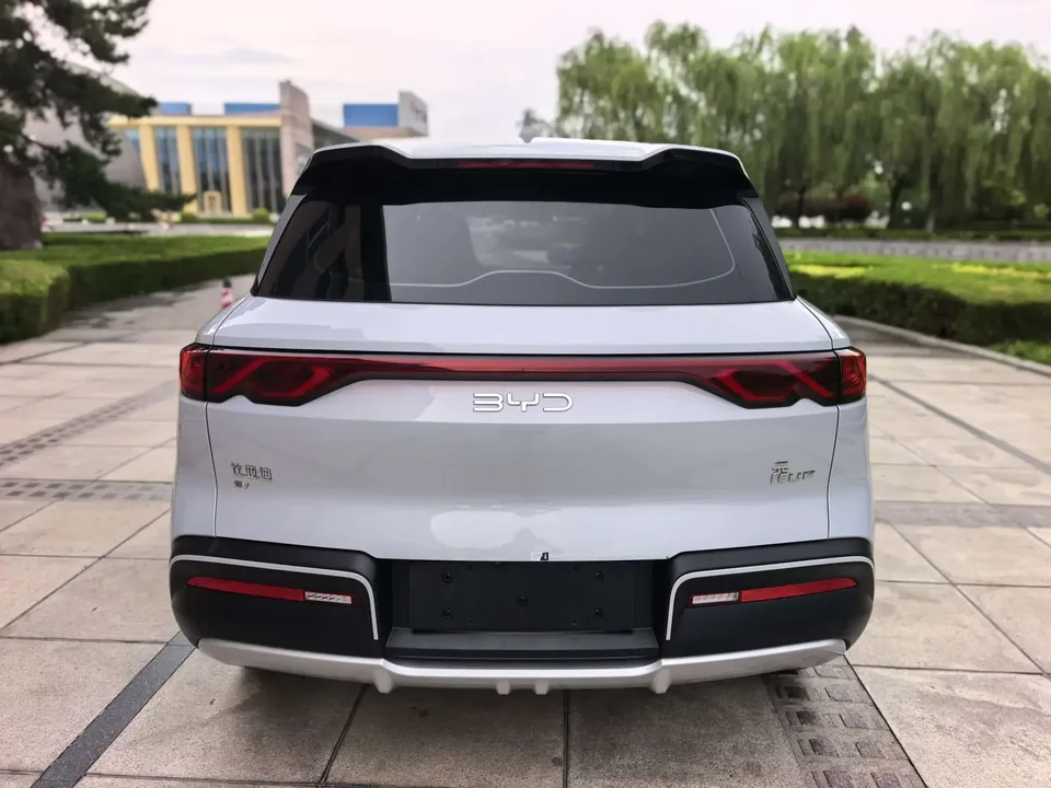 BYD Yuan Up Yuan UP 2024 401KM Vitality 2024 — thumbnail 2