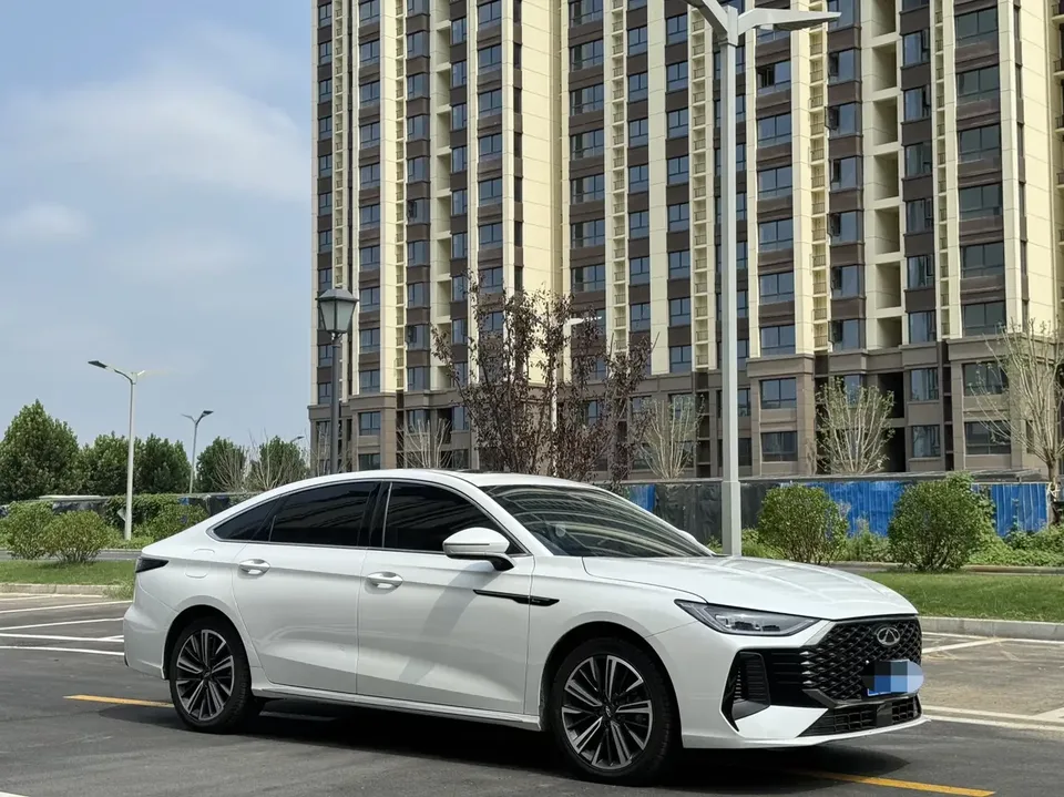 Chery Arrizo 8 PRO Arrizo 8 PRO 2025 1.6T DCT Luxury Model 2025 — photo 1, buy with delivery to Moscow