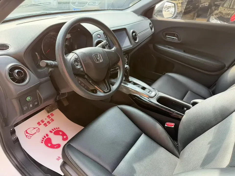 Honda WR-V HondaXR-V 2022 1.5L CVT Obsidian Edition 2022 — thumbnail 3