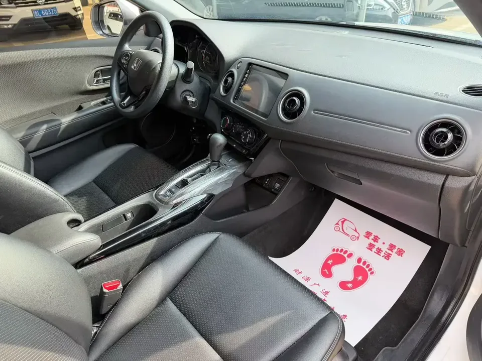 Honda WR-V HondaXR-V 2022 1.5L CVT Obsidian Edition 2022 — thumbnail 5