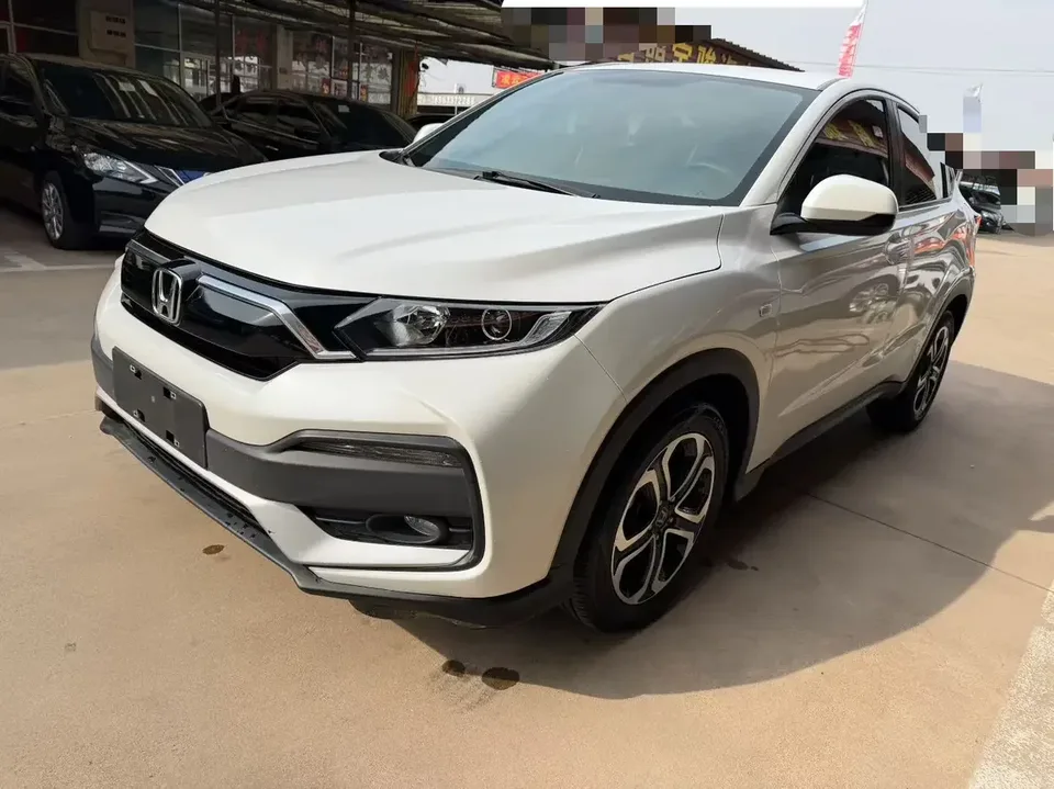 Honda WR-V HondaXR-V 2022 1.5L CVT Obsidian Edition 2022 — photo 1, buy with delivery to Moscow