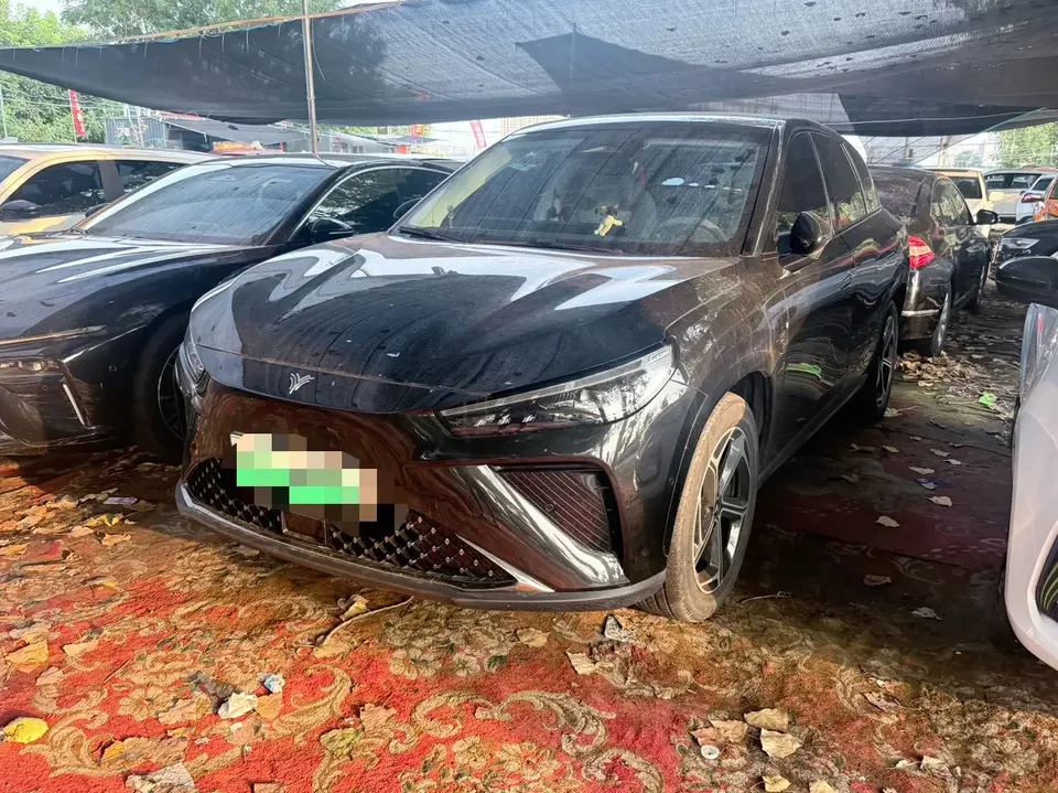 Hozon Neta L Nezha L 2024 Extended Range 310 Flash Charge Red Edition 2024 — photo 1, buy with delivery to Moscow