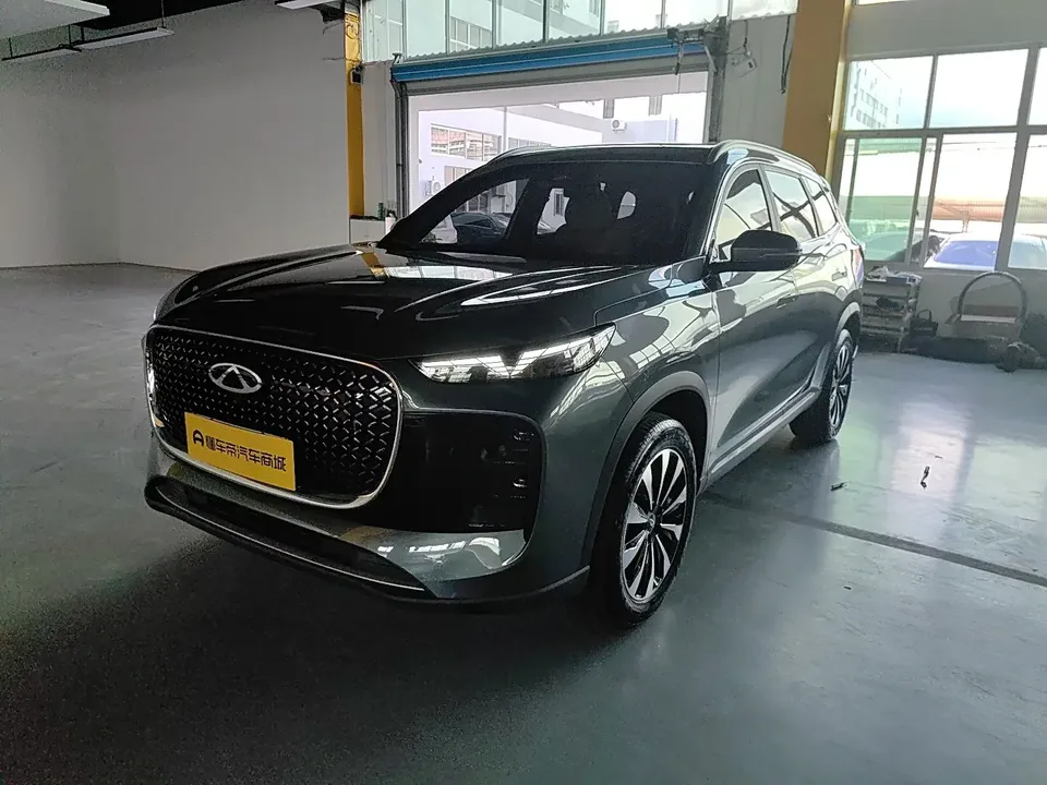 Chery Tiggo 8 PLUS Tiggo 8 PLUS 2025 Kunpeng 290TGDI DCT Premium 2024 — photo 1, buy with delivery to Moscow