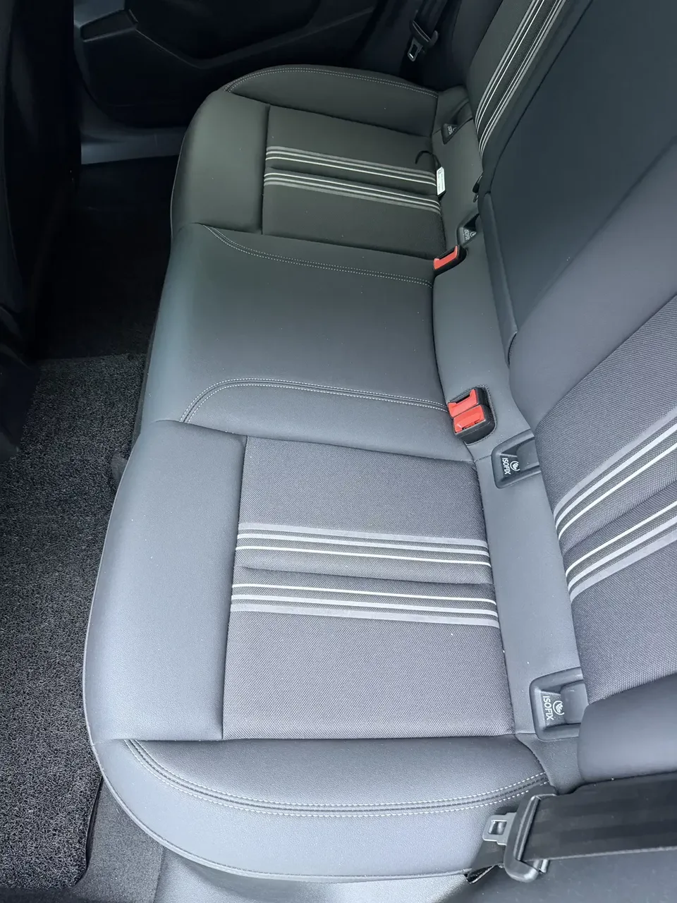 Audi A3 Audi A3 2023 A3L Limousine 35 TFSI facelift: stylish and sporty 2023 — thumbnail 4