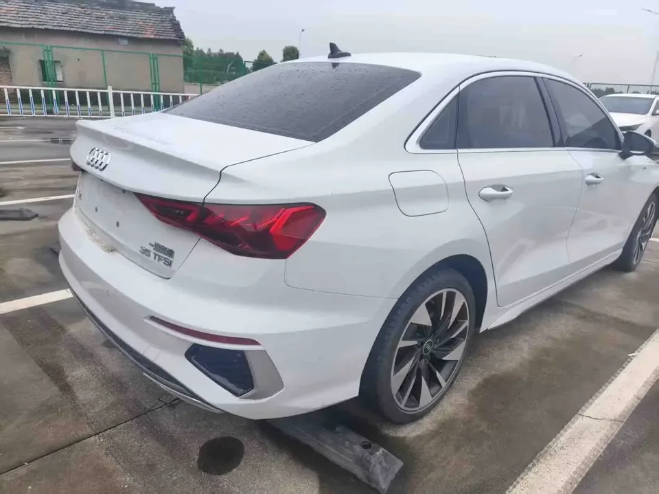 Audi A3 Audi A3 2023 A3L Limousine 35 TFSI facelift: stylish and sporty 2023 — thumbnail 4