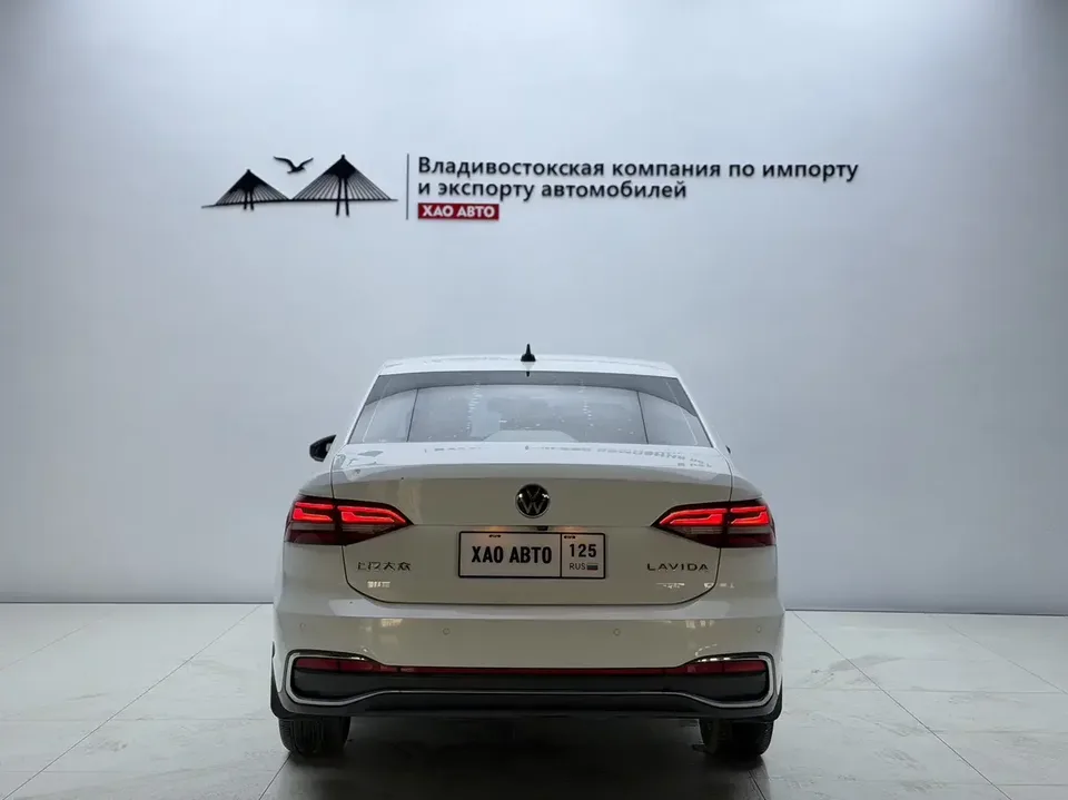 Volkswagen Lavida Lavida 2023 1.5L Automatic Deyi Edition 2022 — thumbnail 2