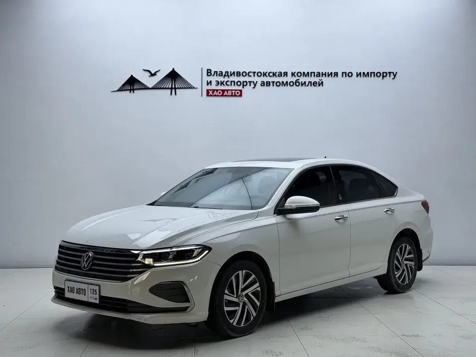Volkswagen Lavida Lavida 2023 1.5L Automatic Deyi Edition 2022 — photo 1, buy with delivery to Moscow