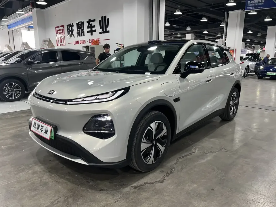 Changan Qiyuan Q05 Changan Qiyuan Q05 2026 405 Ultra Laser 2026 — photo 1, buy with delivery to Moscow