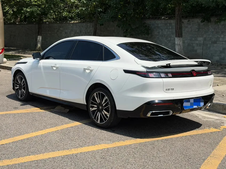 Changan Escape Escape 2026 Fourth-generation 1.5T DCT 500Bar Smart Edition 2025 — thumbnail 4