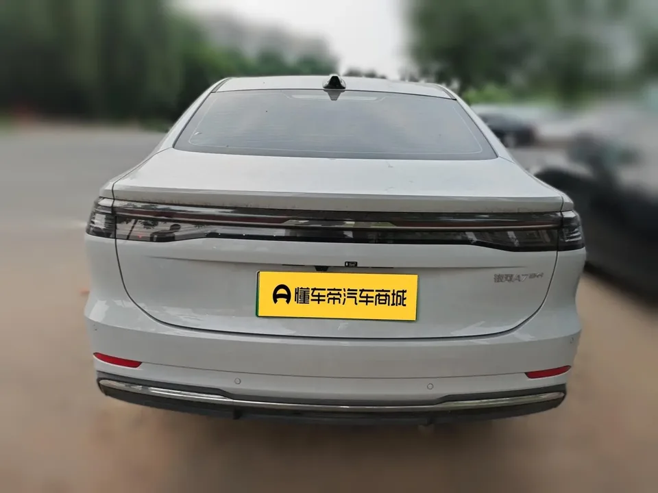 Geely Galaxy A7 EM Galaxy A7 EM 2025 70km Launch Edition 2025 — thumbnail 2