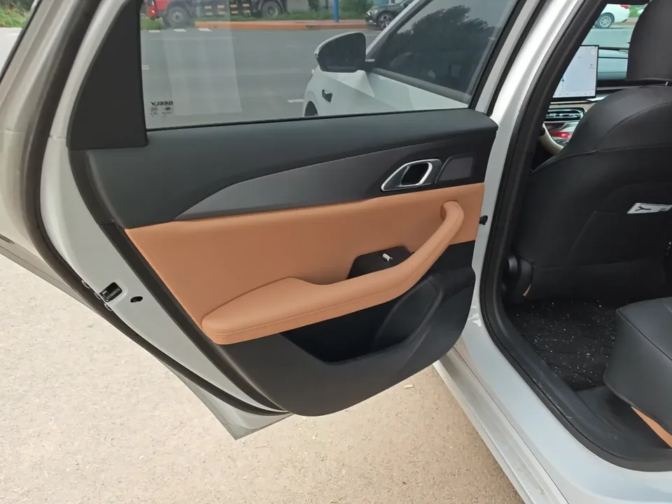 Geely Galaxy A7 EM Galaxy A7 EM 2025 70km Launch Edition 2025 — thumbnail 5