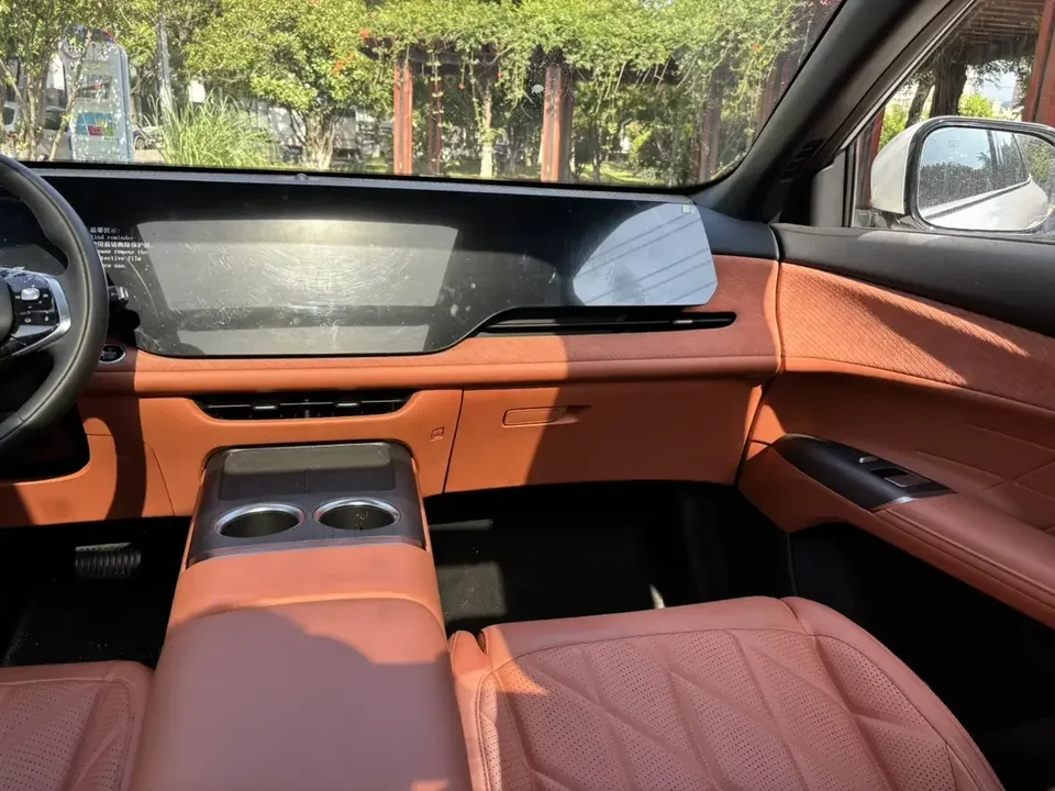 Changan CS75PLUS Changan CS75 PLUS 2025 The fourth generation 1.5T new Blue Whale smart flagship model 2025 — thumbnail 3