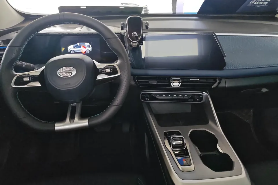 GAC Trumpchi GS3 Trumpchi GS3 2024 Shadow Speed 270T Max Intelligence 2024 — thumbnail 4