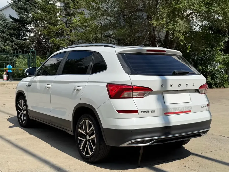 Skoda Comek Comek 2022 1.5L Automatic Comfort Edition 2023 — thumbnail 2
