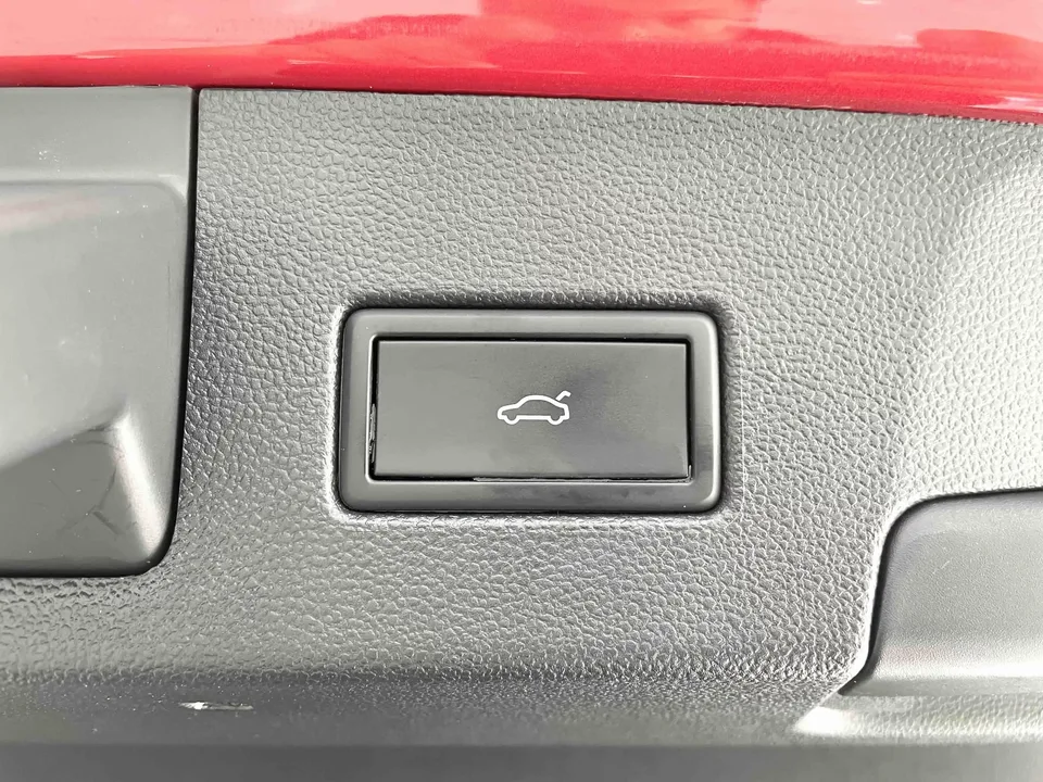 Volkswagen Lamando Lingdu 2022 Lingdu L 280TSI DSG Cool Edition 2022 — thumbnail 3
