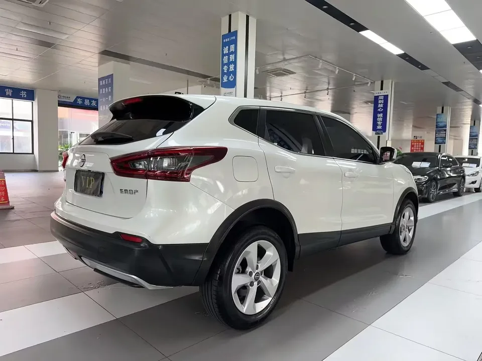 Nissan Qashqai Qashqai 2023 Classic 2.0L Comfort Edition 2024 — thumbnail 2