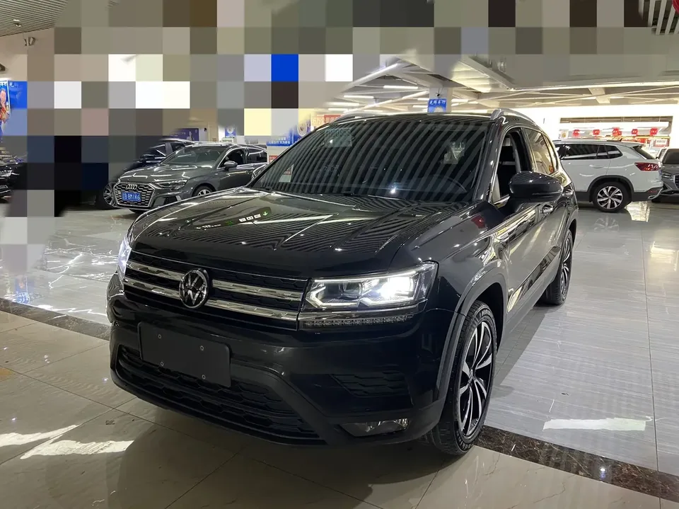Volkswagen Tharu tuyue 2022 280TSI 2WD Deluxe Edition 2022 — фото 1, купить с доставкой в Москву