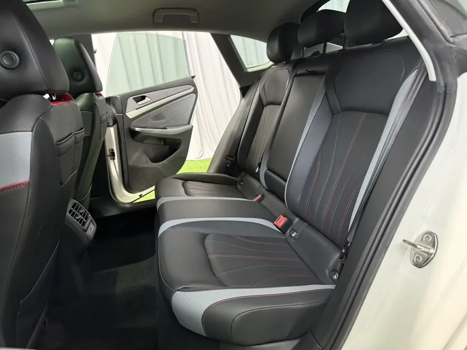 Volkswagen Lamando Lingdu 2022 Lingdu L 280TSI DSG Cool Edition 2022 — thumbnail 5