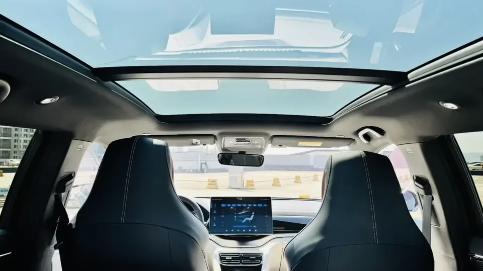 BYD Song PLUS DM Song PLUS DM 2021 DM-i 110KM 2WD Flagship PLUS 2023 — миниатюра 3